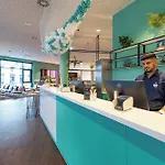 Inn-the Niu, Wave Oststadt By Ihg מלון 3*
