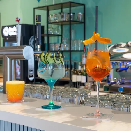 Inn-the Niu, Wave Oststadt By Ihg Hotel 3*