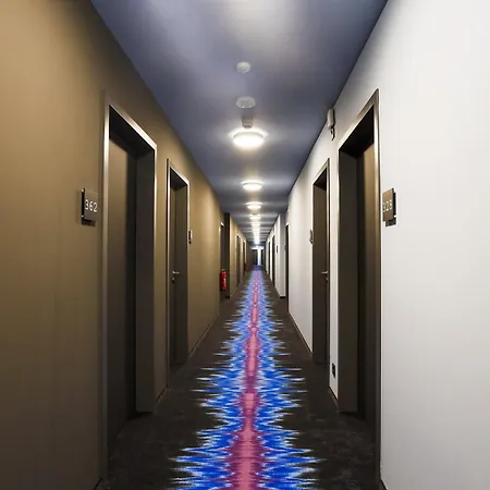 Szálloda Inn-the Niu, Wave Oststadt By Ihg Karlsruhe